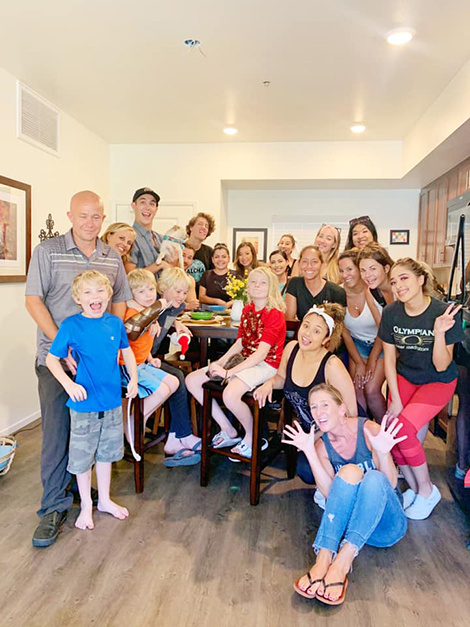The sponsor family, DI team and Humble Design team. Photo credit: Humble Design San Diego