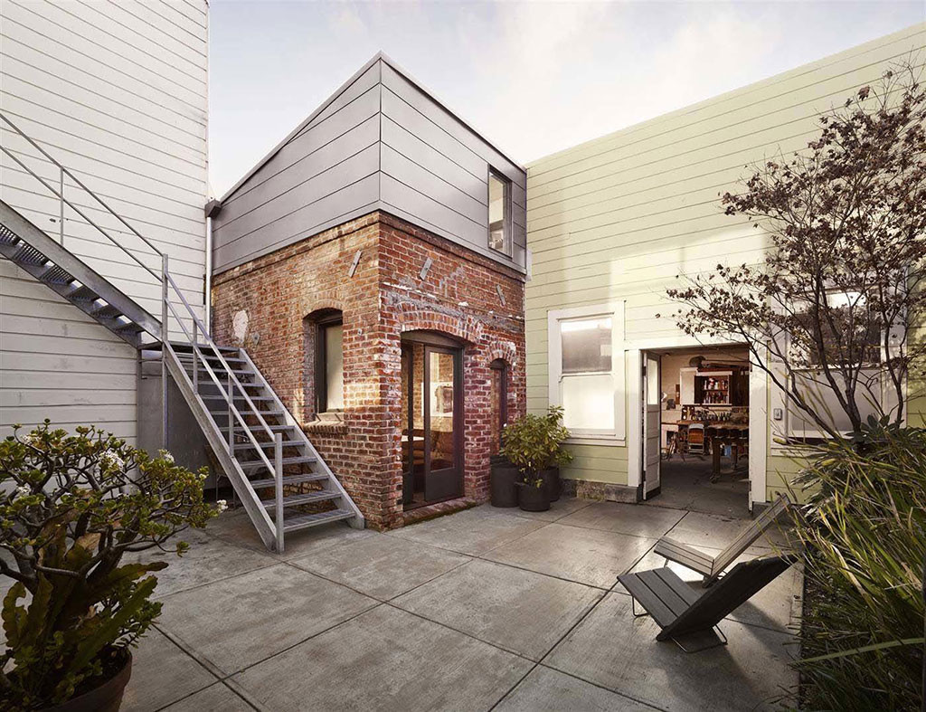 Small Spaces - Red-brick broiler room converted into guesthouse by Azevedo Design